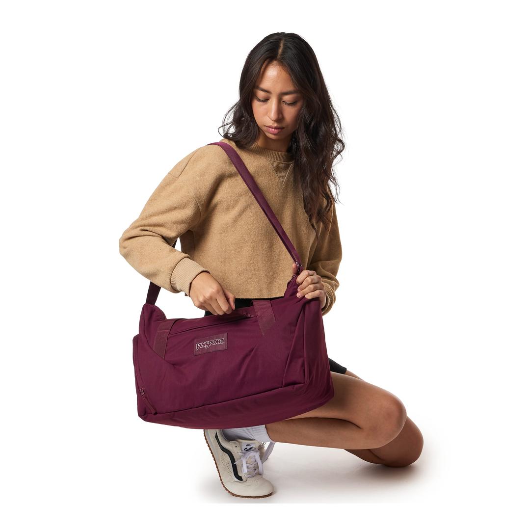 JANSPORT Recharge Gym Bag Medium Dufflebag